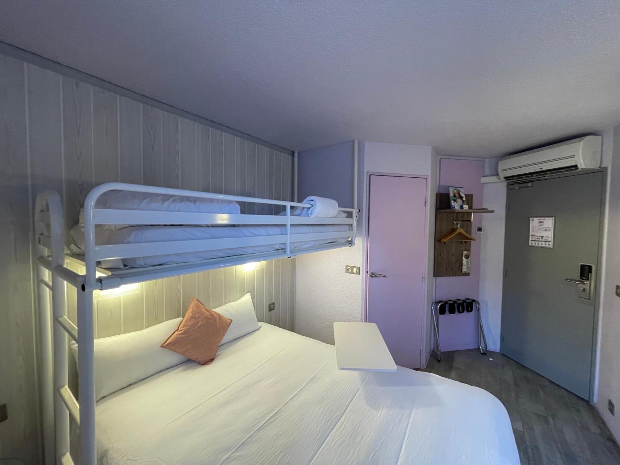 Brit Hotel Chambery Luaran gambar