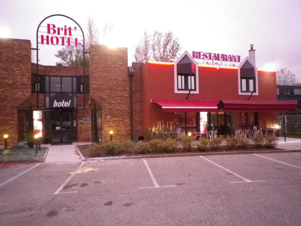 Brit Hotel Chambery Luaran gambar